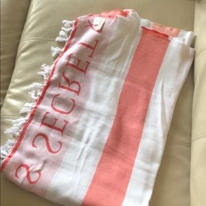 Brand new Victoria secret blanket